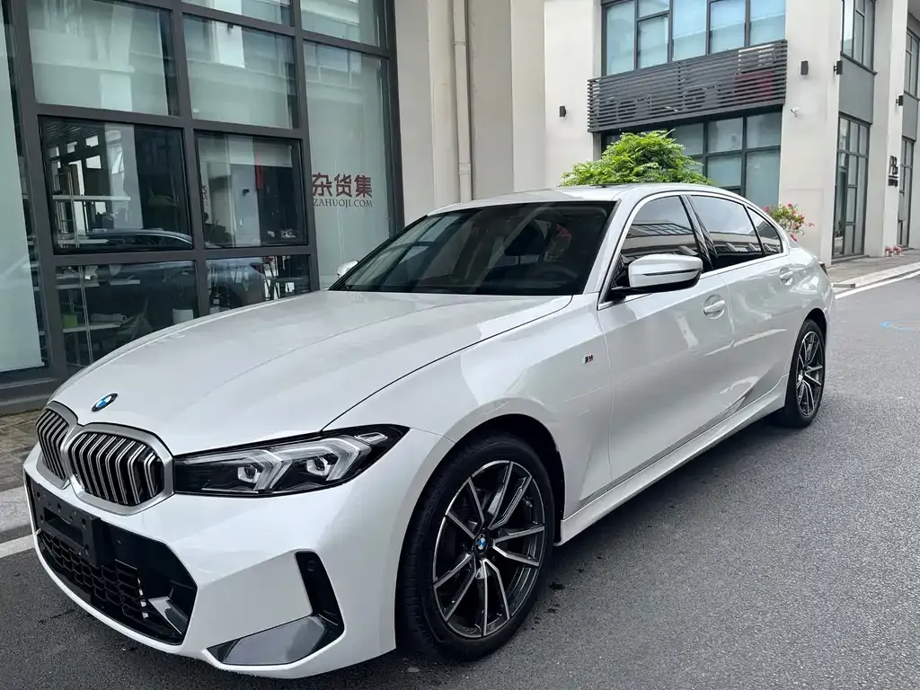 BMW 3 Series — фото 1