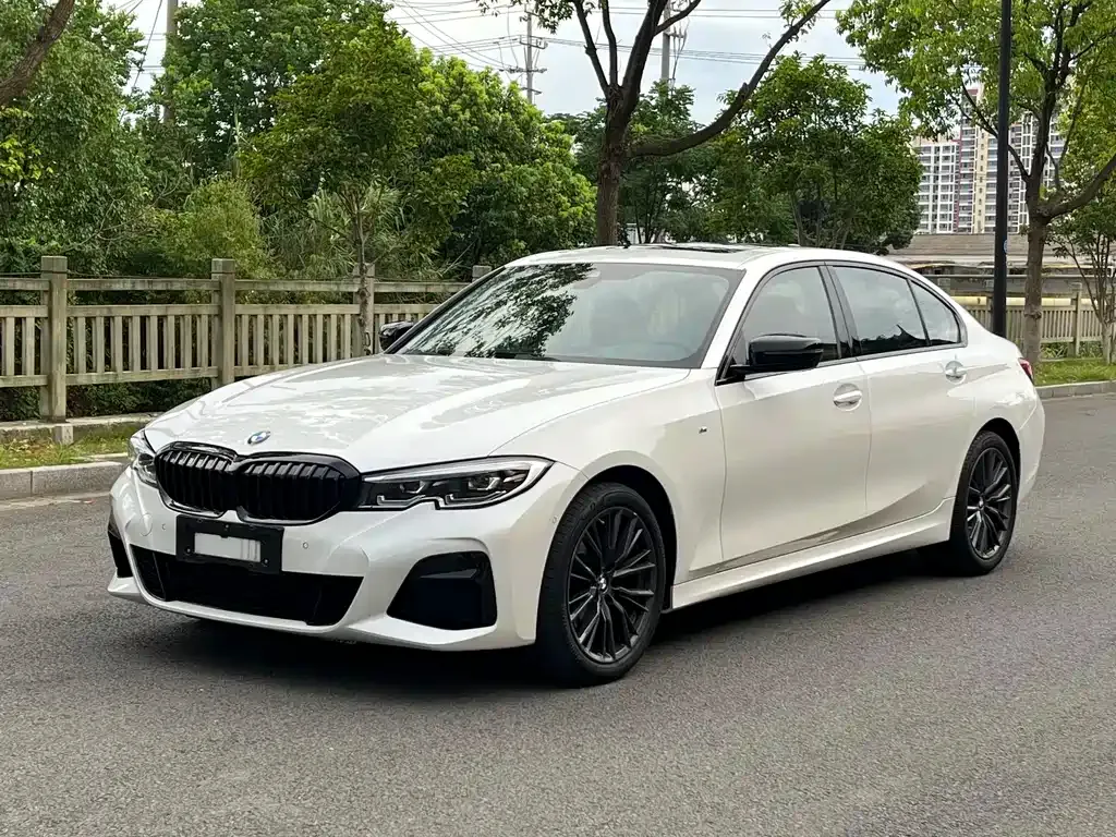 BMW 3 Series — фото 1