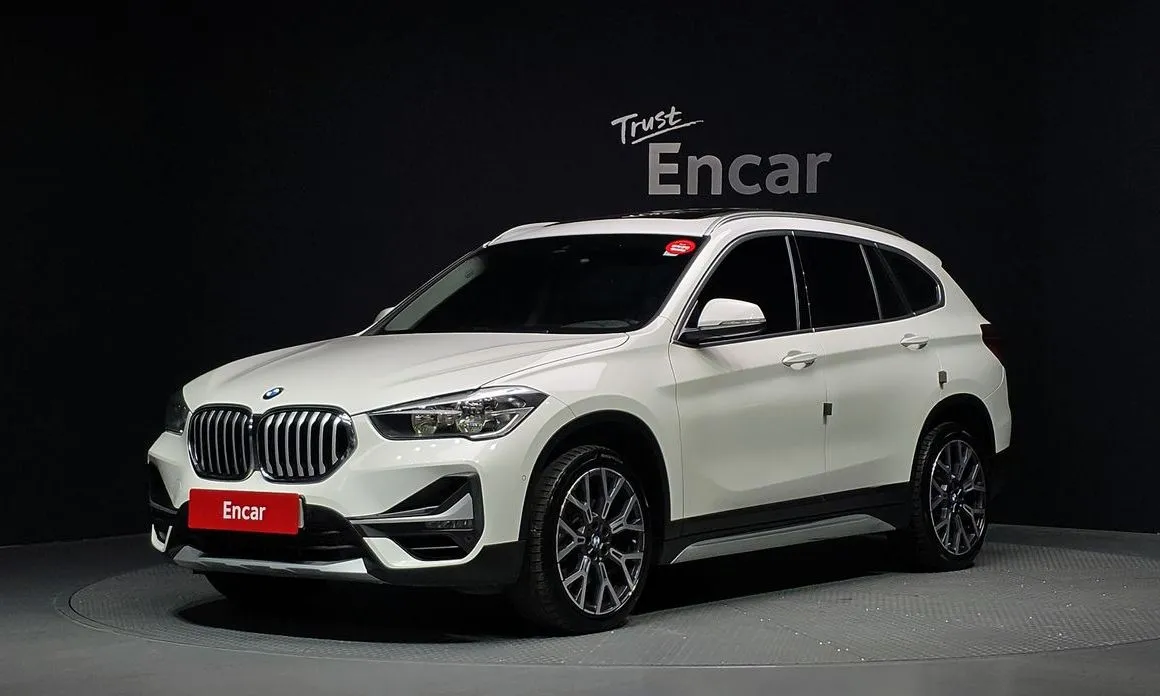 BMW X1 — фото 1
