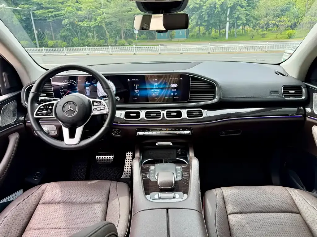 Mercedes-Benz GLE (Import) — фото 7