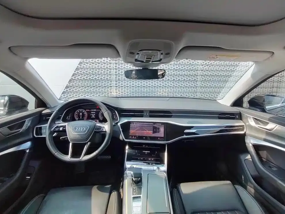 Audi A6L — фото 6