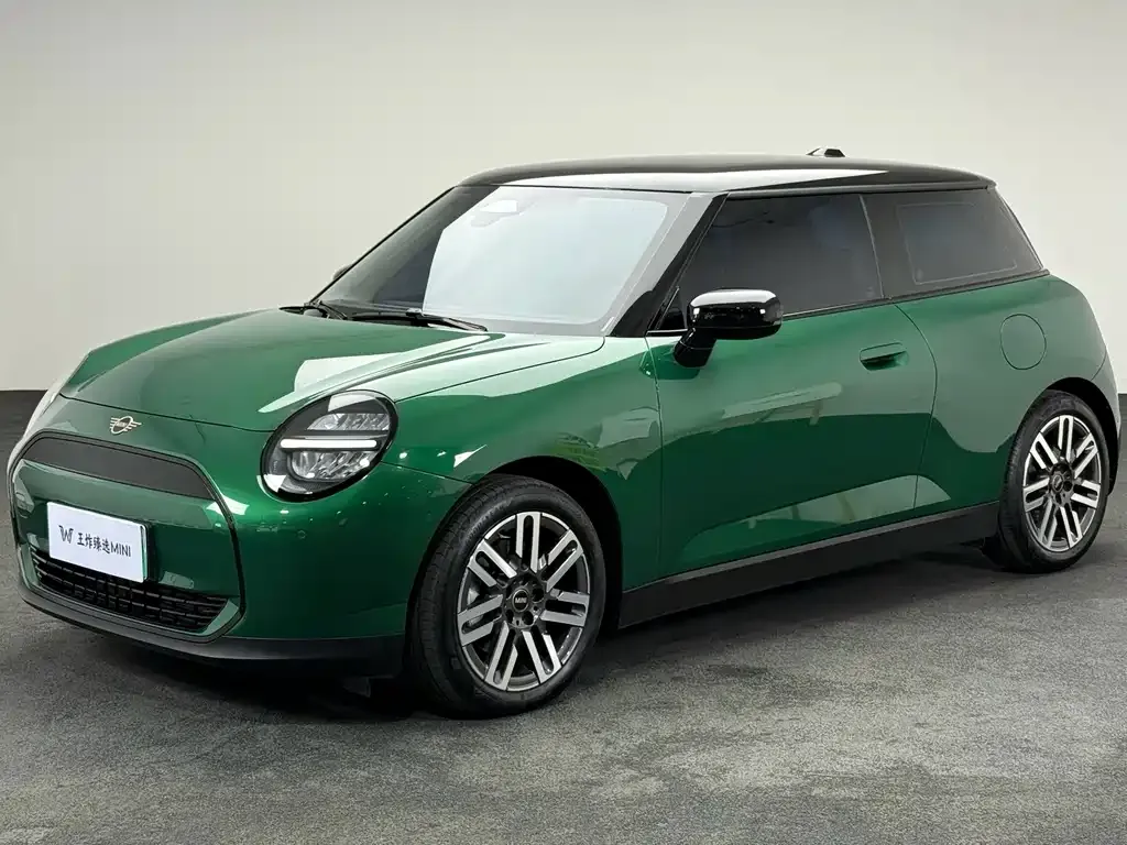 MINI Cooper EV — фото 1