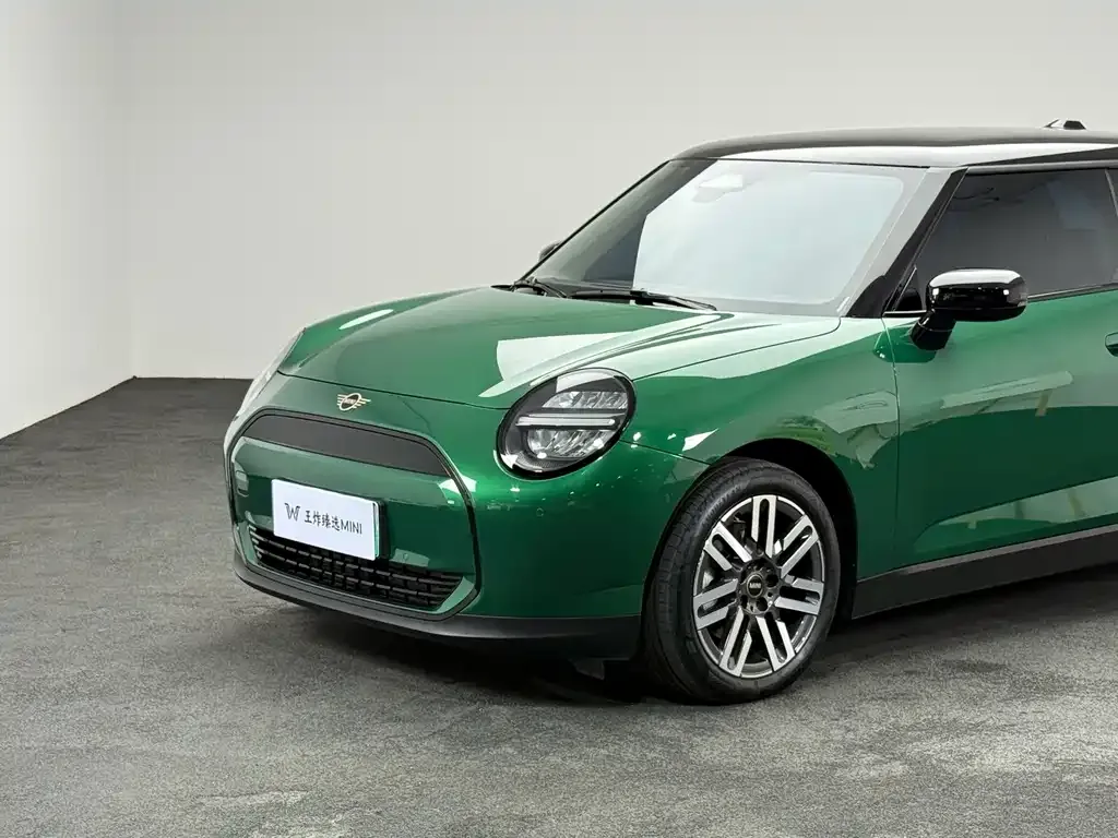 MINI Cooper EV — фото 6