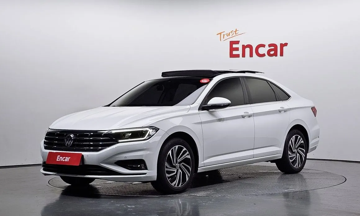 Volkswagen Jetta — фото 1