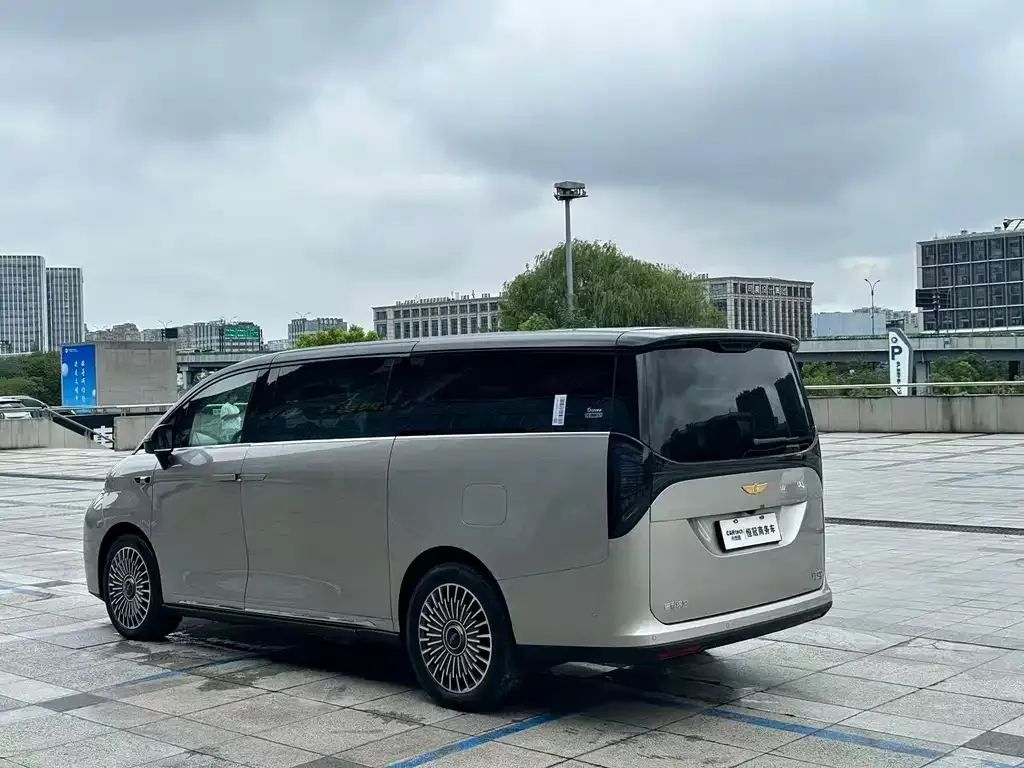 Geely Galaxy V900 — фото 5