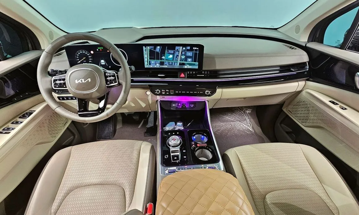 Kia Carnival — фото 7