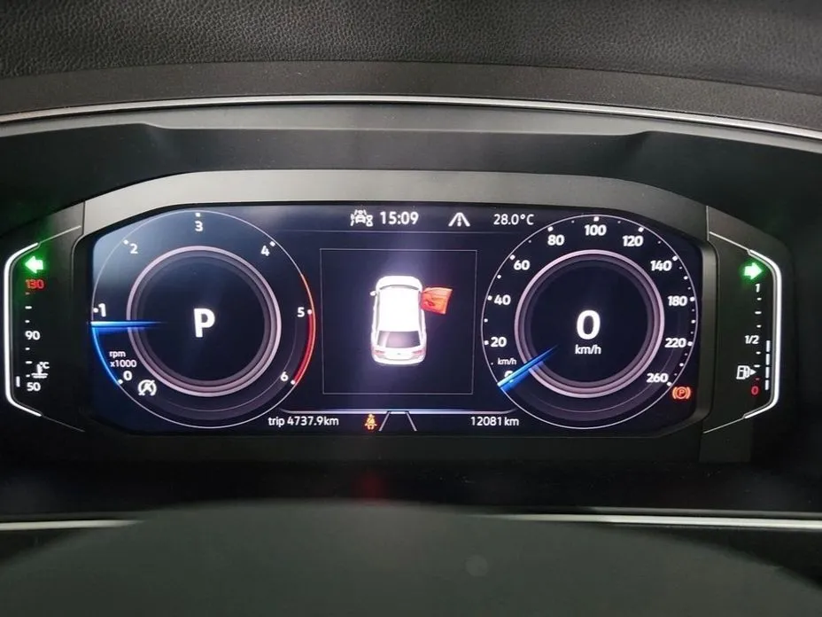 Volkswagen Tiguan — фото 2