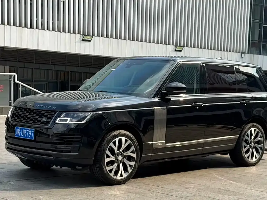 Land Rover Range Rover — фото 1