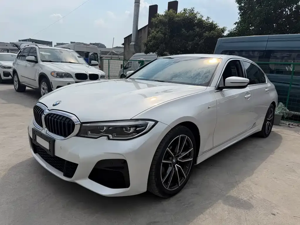 BMW 3 Series — фото 1