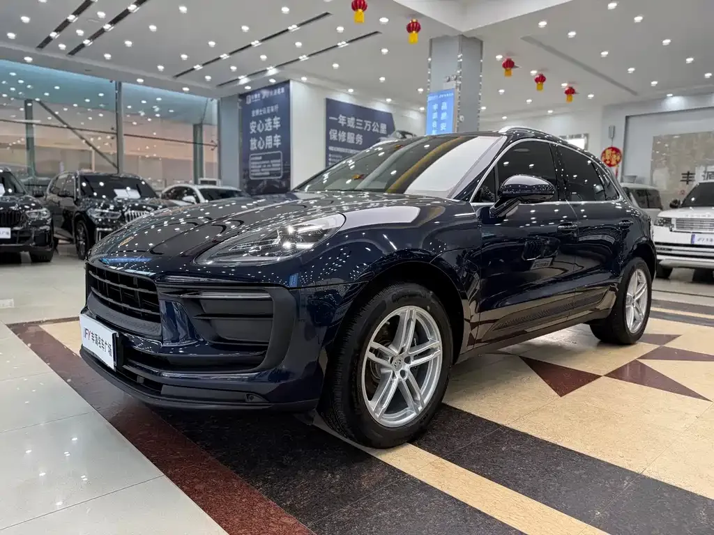 Porsche Macan — фото 1
