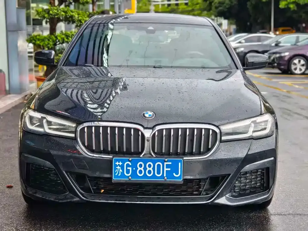 BMW 5 Series — фото 3