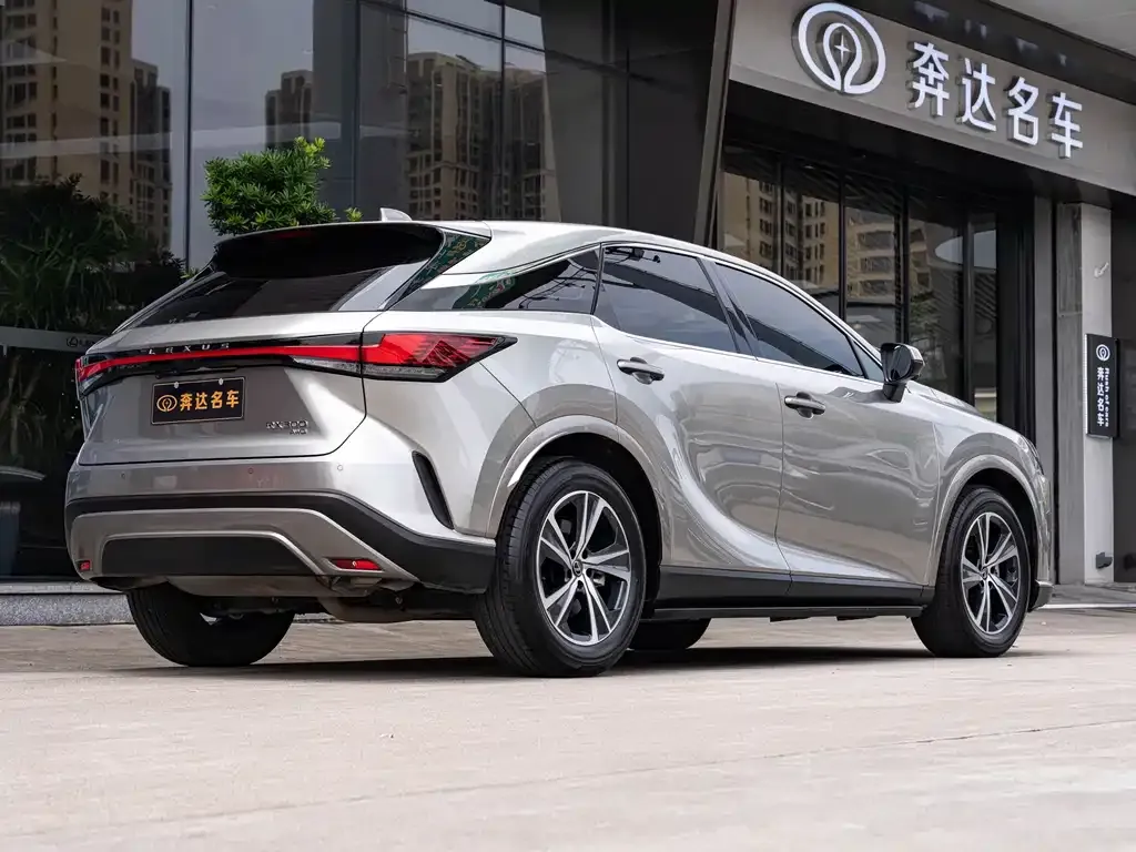 Lexus RX — фото 2