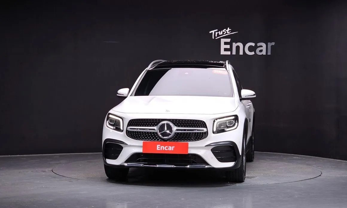 Mercedes-Benz GLB-Class — фото 8