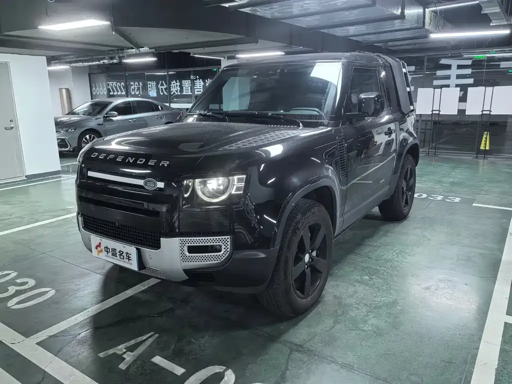 Land Rover Defender — фото 1