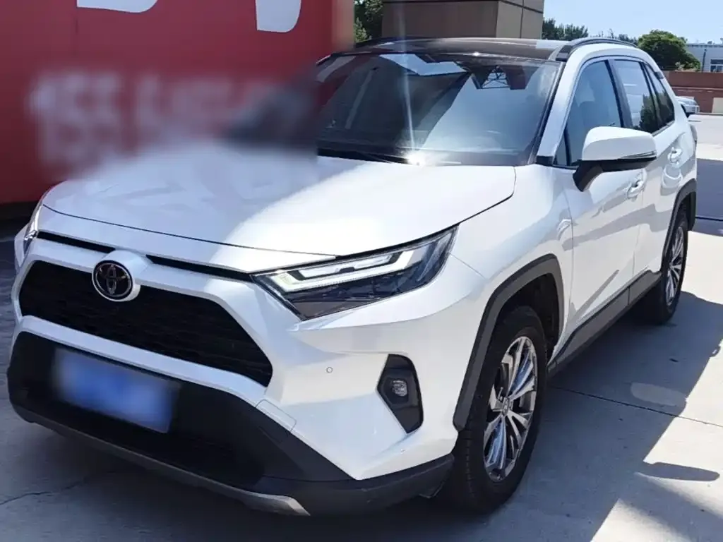 Toyota RAV4 — фото 2