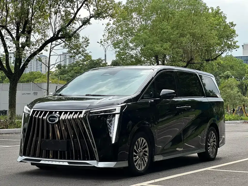GAC Motor Trumpchi M8 — фото 1