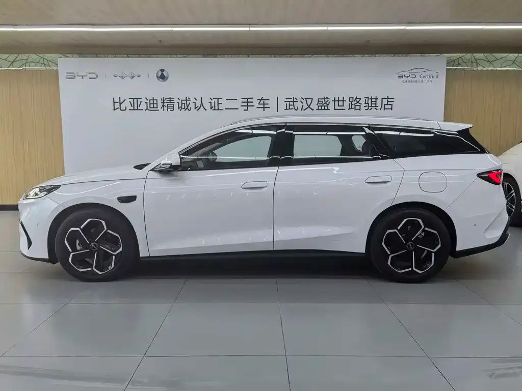 BYD Seal 06 DM-i Touring — фото 10