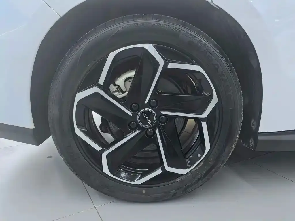BYD Seal 06 DM-i Touring — фото 2