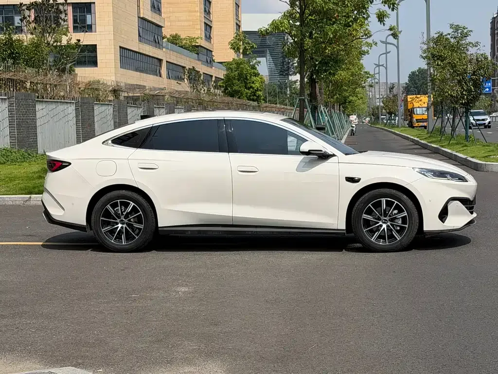 BYD Seal 06 — фото 9