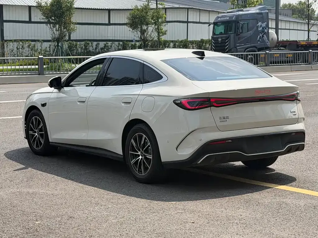BYD Seal 06 — фото 4