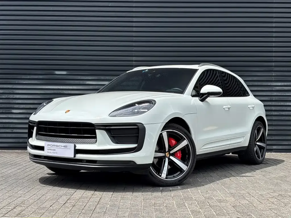 Porsche Macan — фото 1