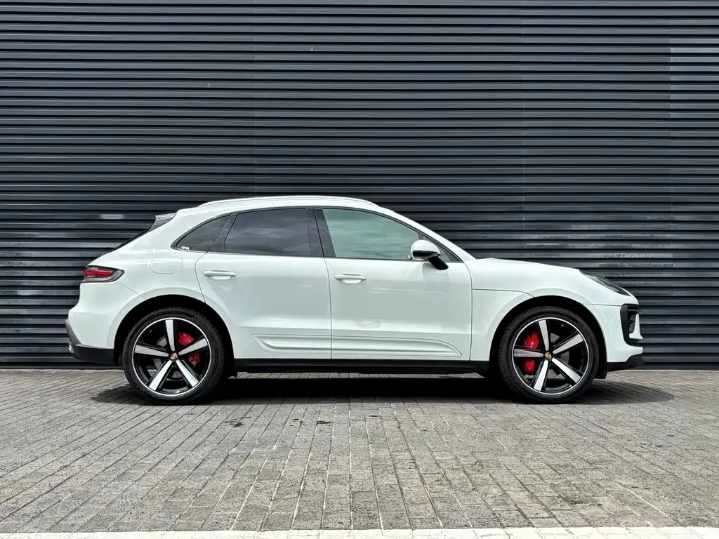 Porsche Macan — фото 8