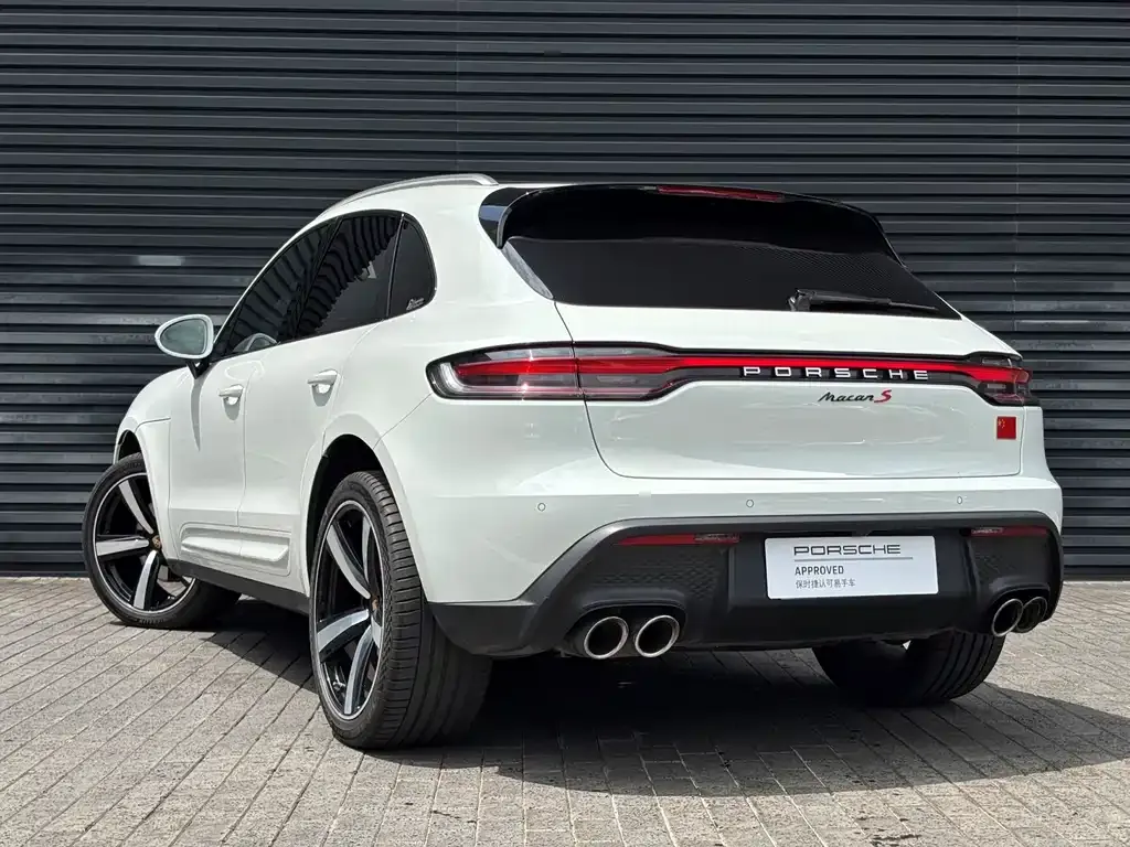 Porsche Macan — фото 7