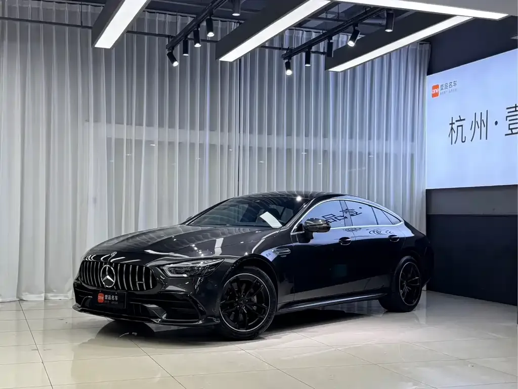 Mercedes-Benz AMG GT — фото 1