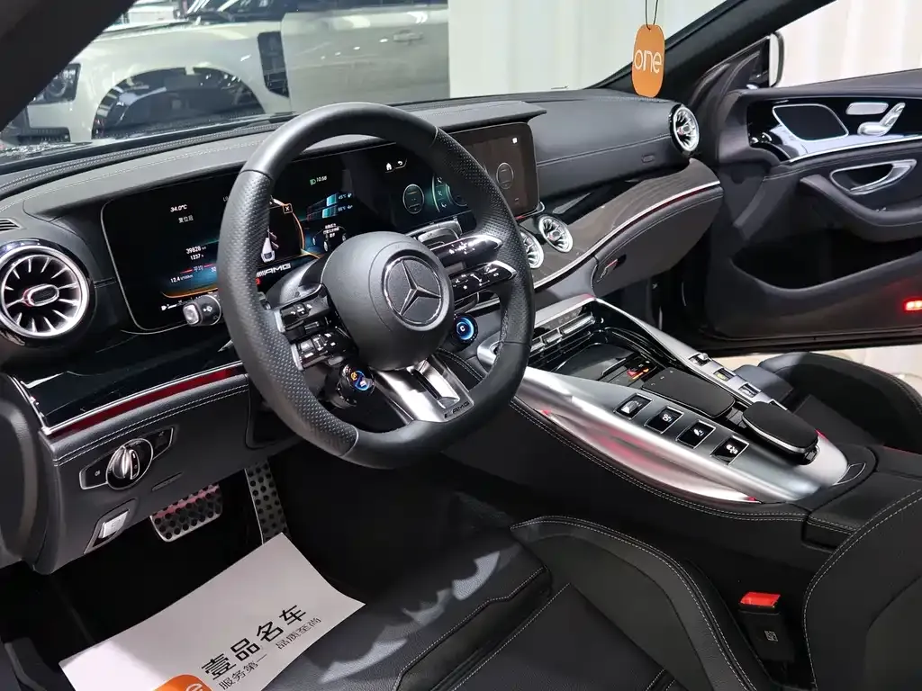 Mercedes-Benz AMG GT — фото 9