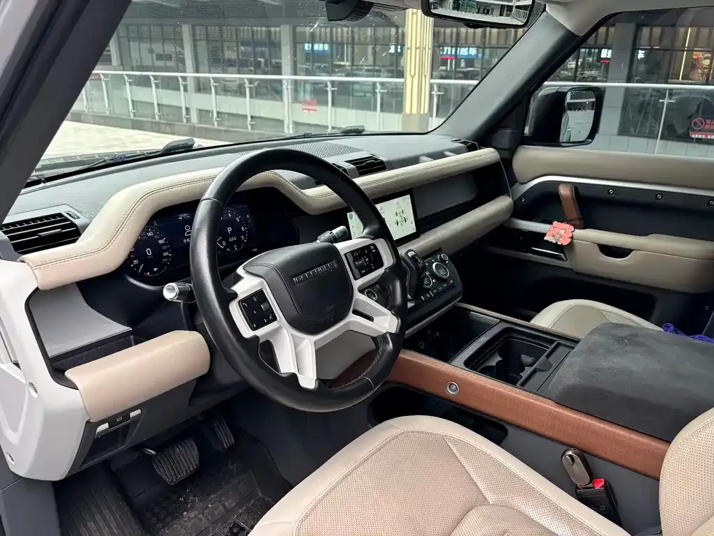 Land Rover Defender — фото 3