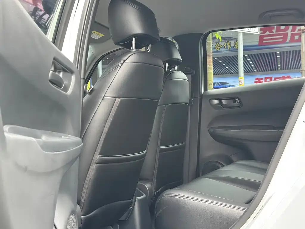 Honda Fit — фото 3