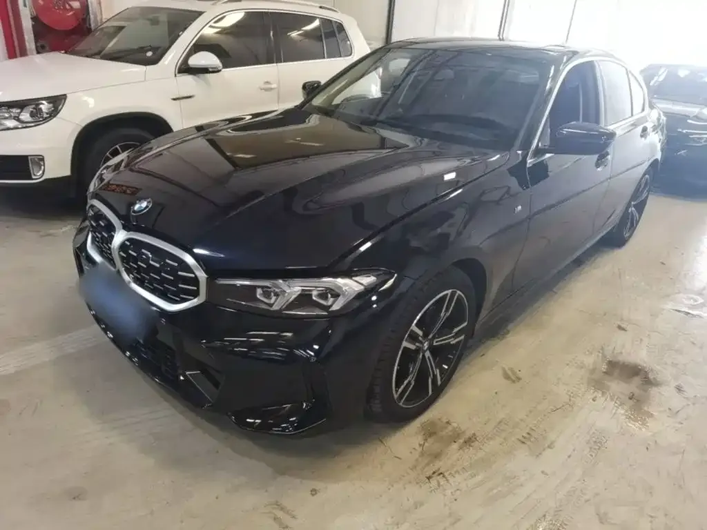 BMW 3 Series — фото 1