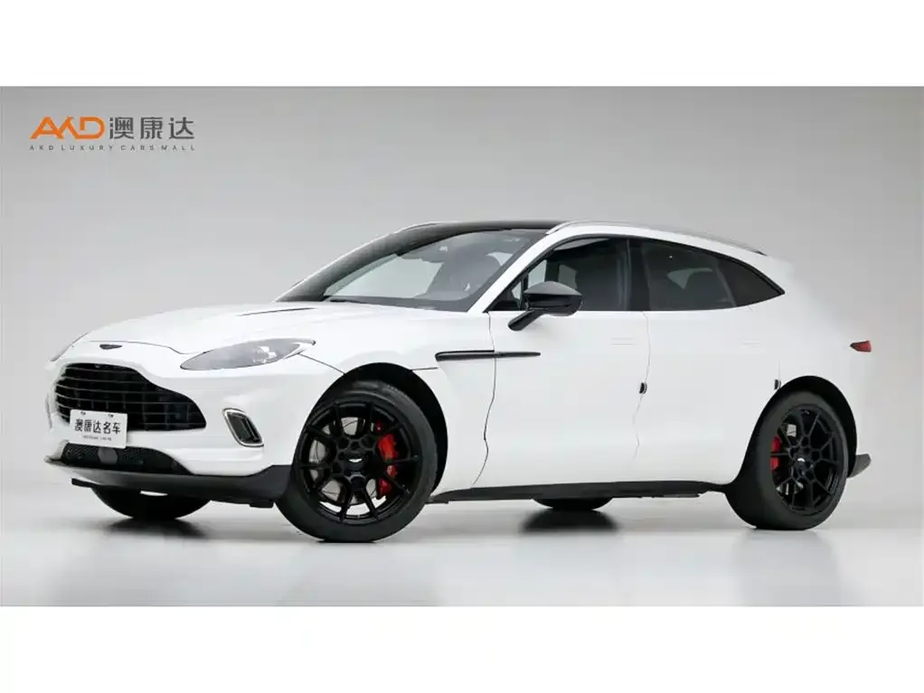 Aston Martin DBX — фото 1