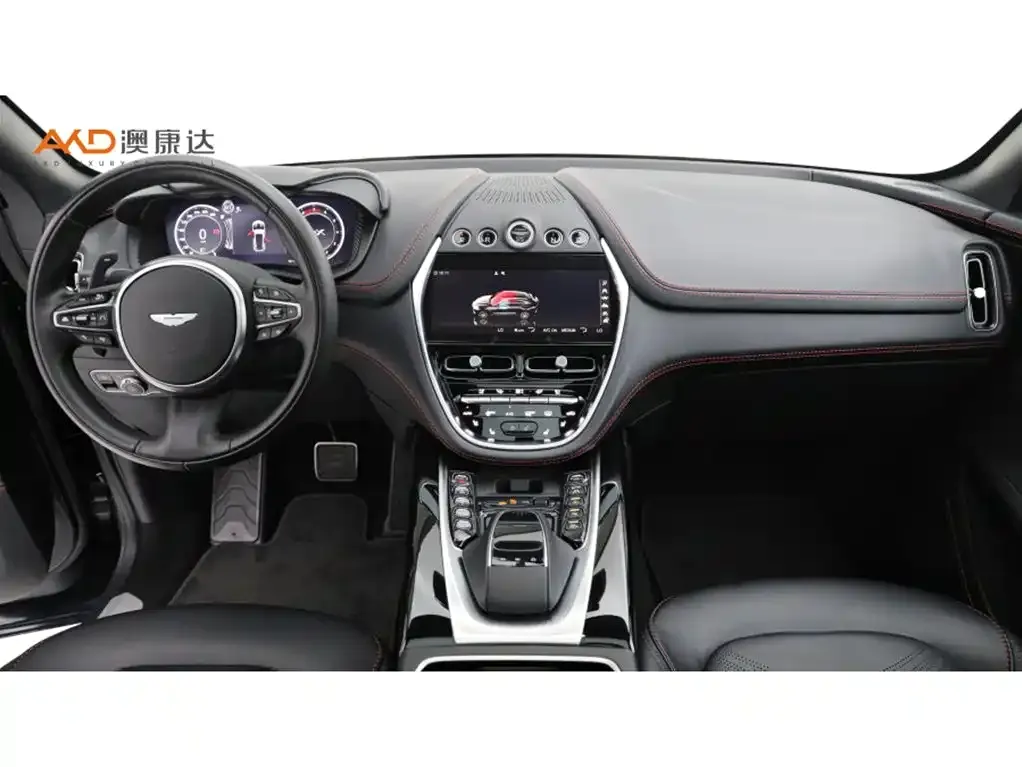 Aston Martin DBX — фото 6