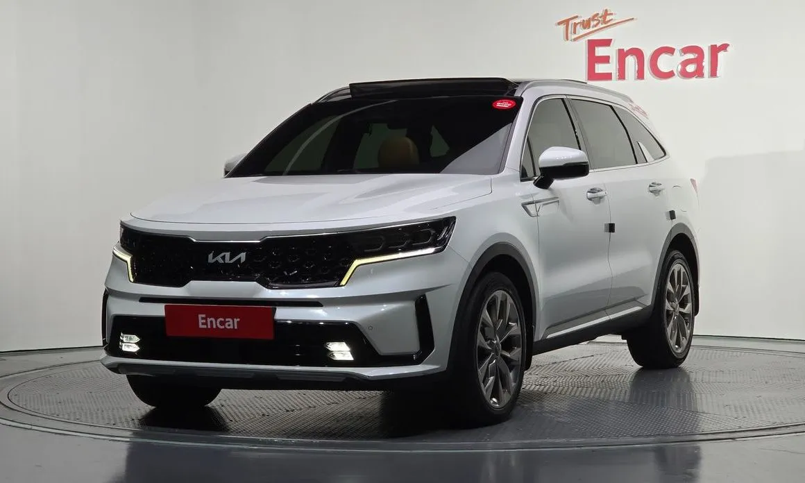 Kia Sorento — фото 1