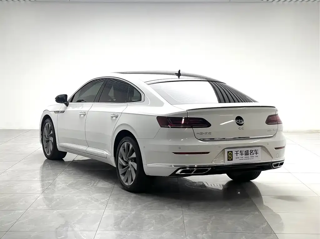 Volkswagen CC — фото 7