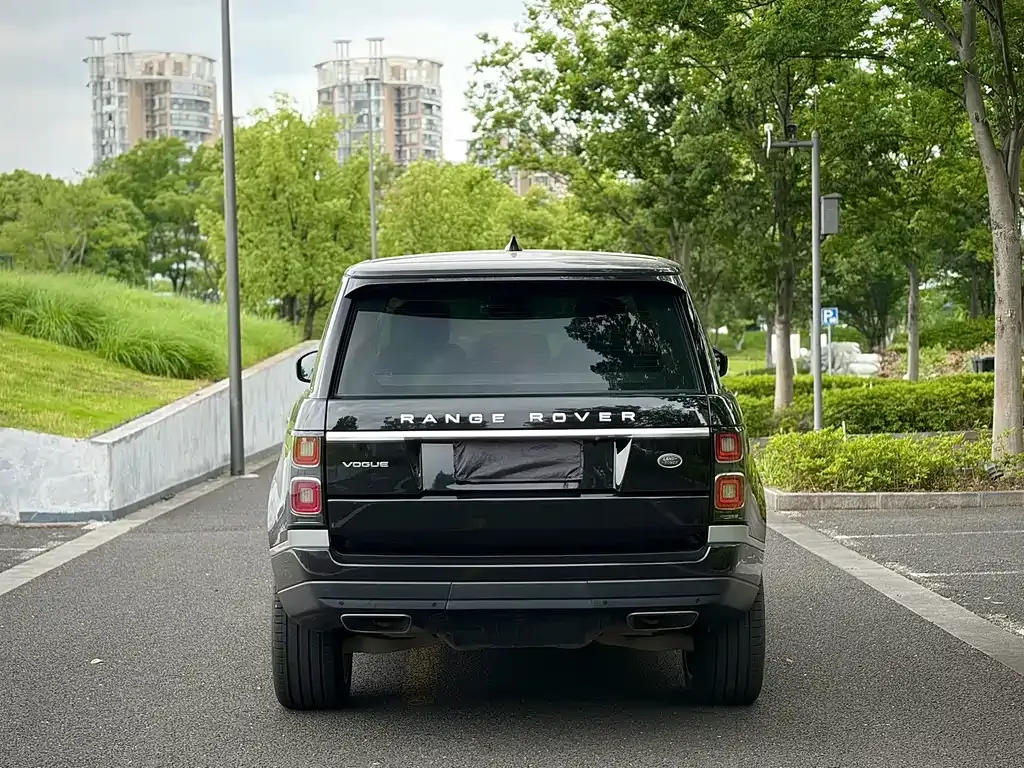 Land Rover Range Rover — фото 10