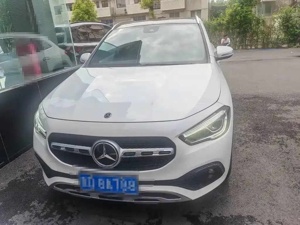 Mercedes-Benz GLA — фото 7