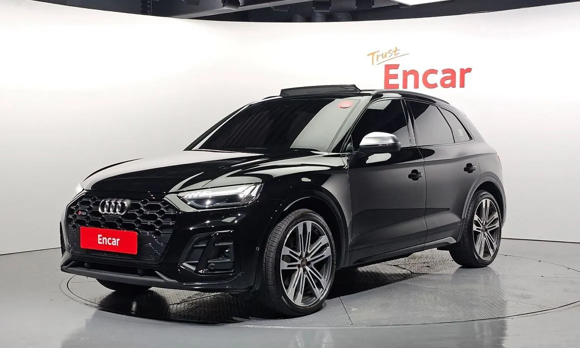 Audi SQ5 — фото 1