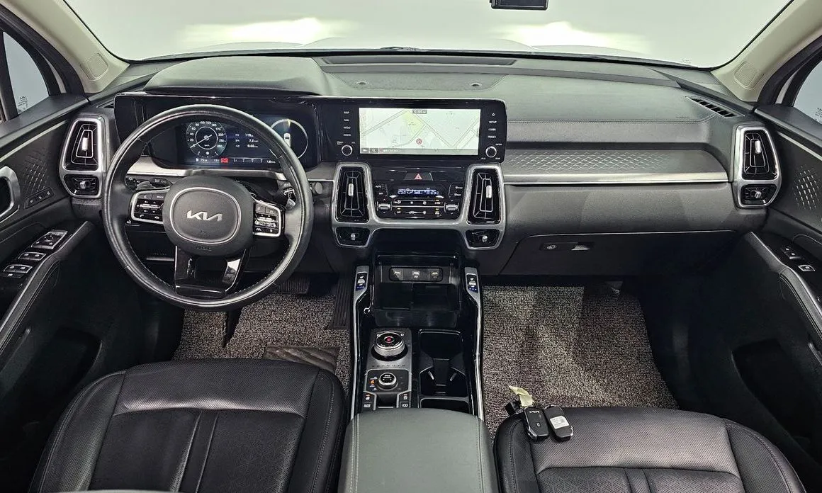 Kia Sorento — фото 5