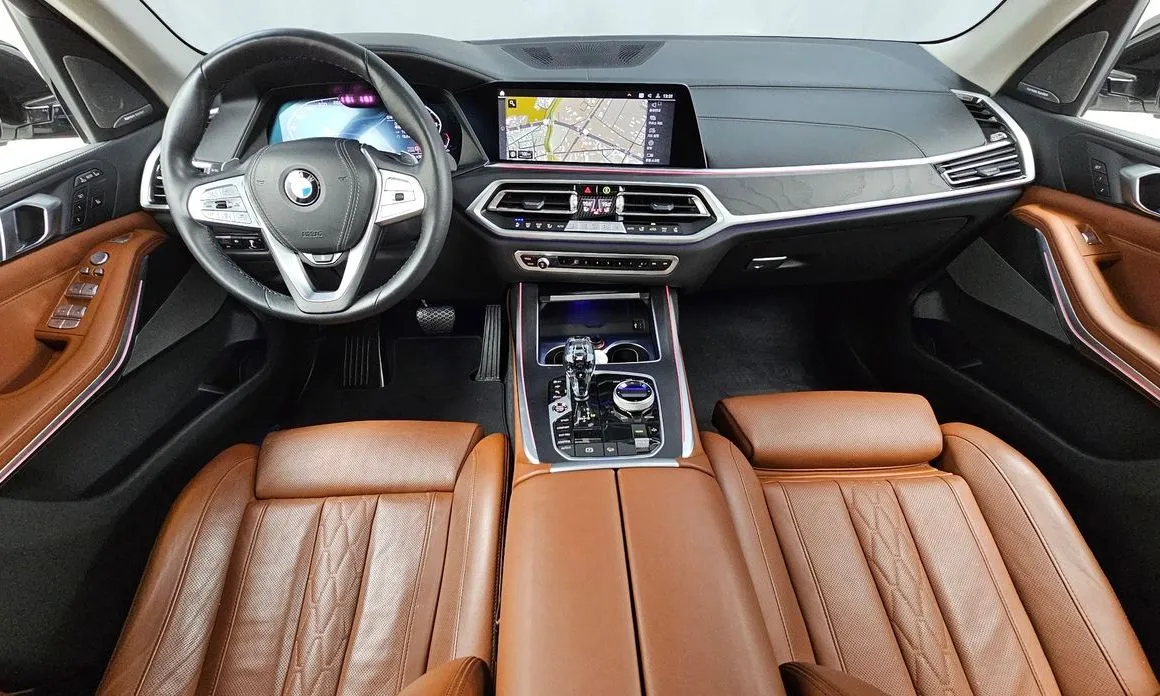 BMW X7 — фото 9