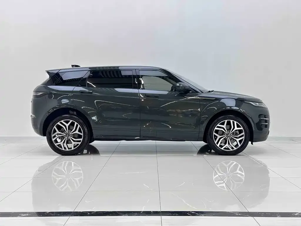 Land Rover Evoque — фото 9