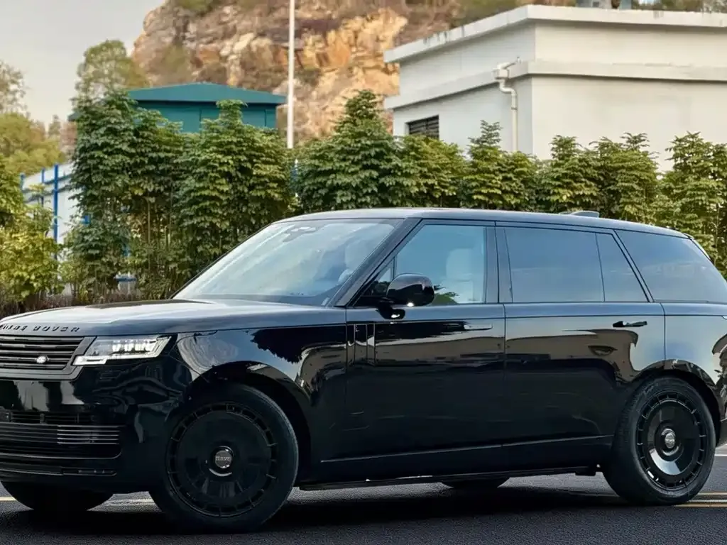 Land Rover Range Rover — фото 1