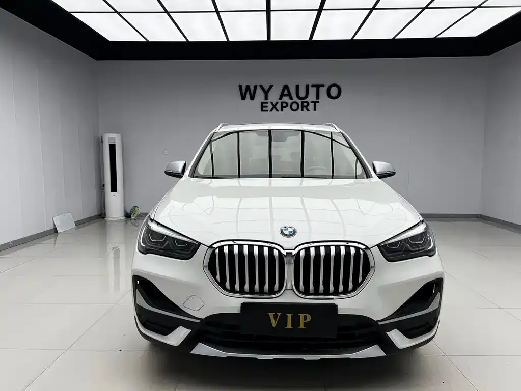 BMW X1 — фото 3