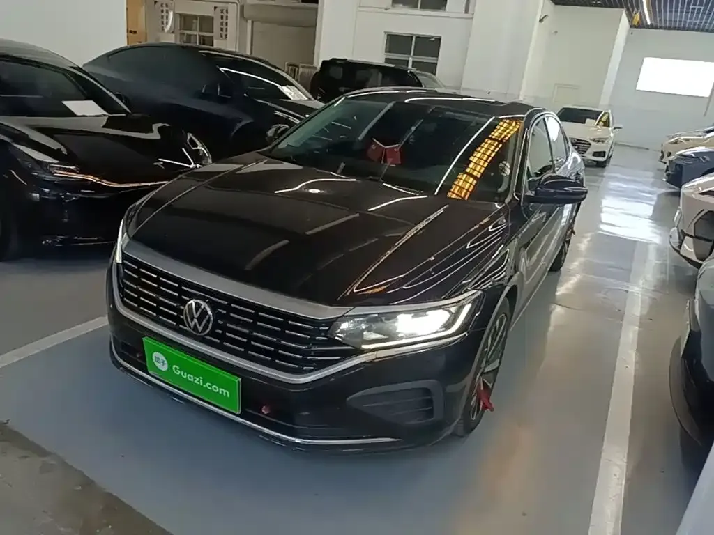 Volkswagen Passat — фото 5