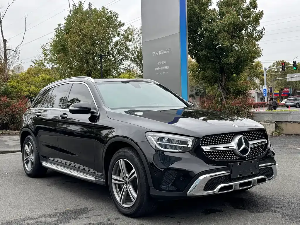 Mercedes-Benz GLC — фото 10
