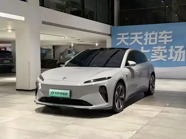 NIO ET5T — фото 1