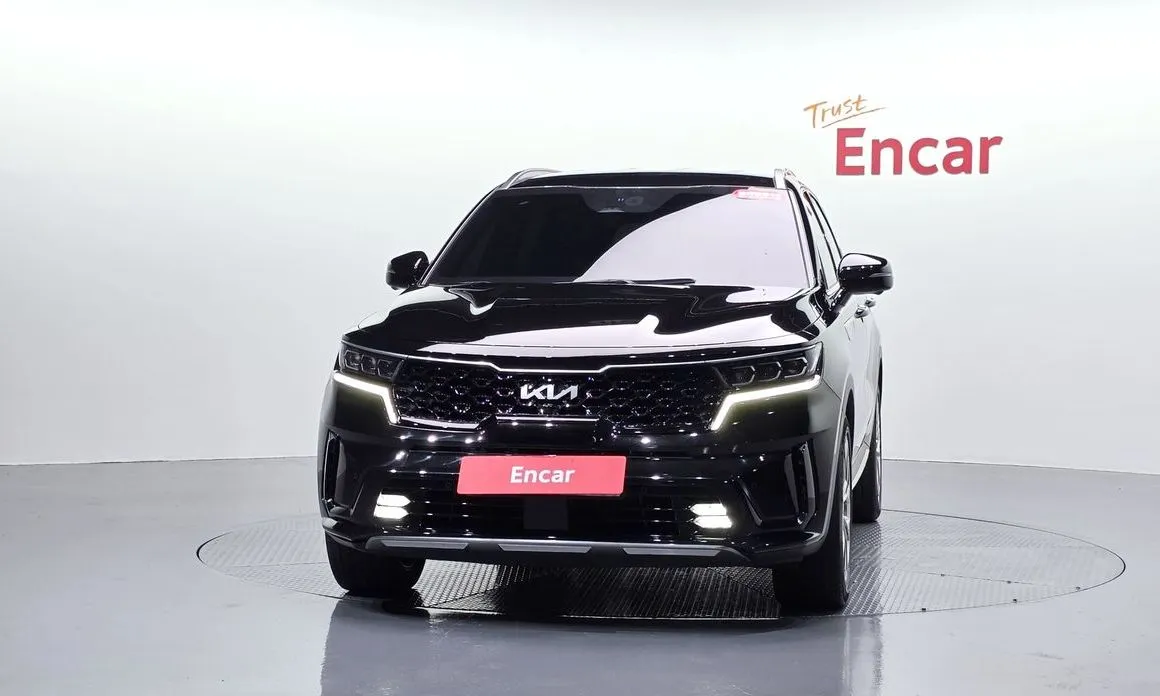 Kia Sorento — фото 8
