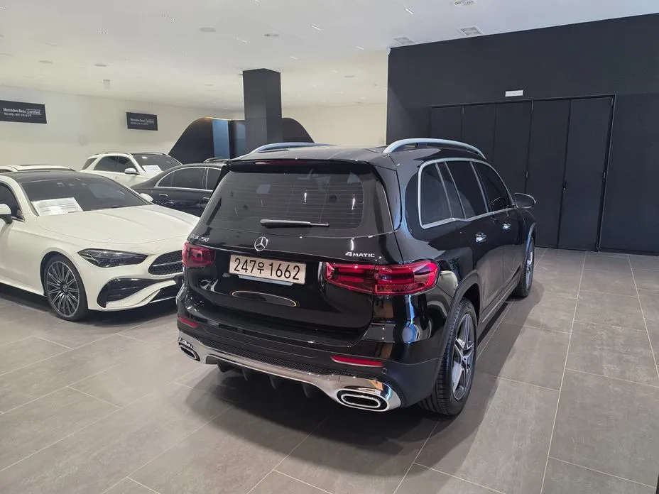 Mercedes-Benz GLB-Class — фото 4