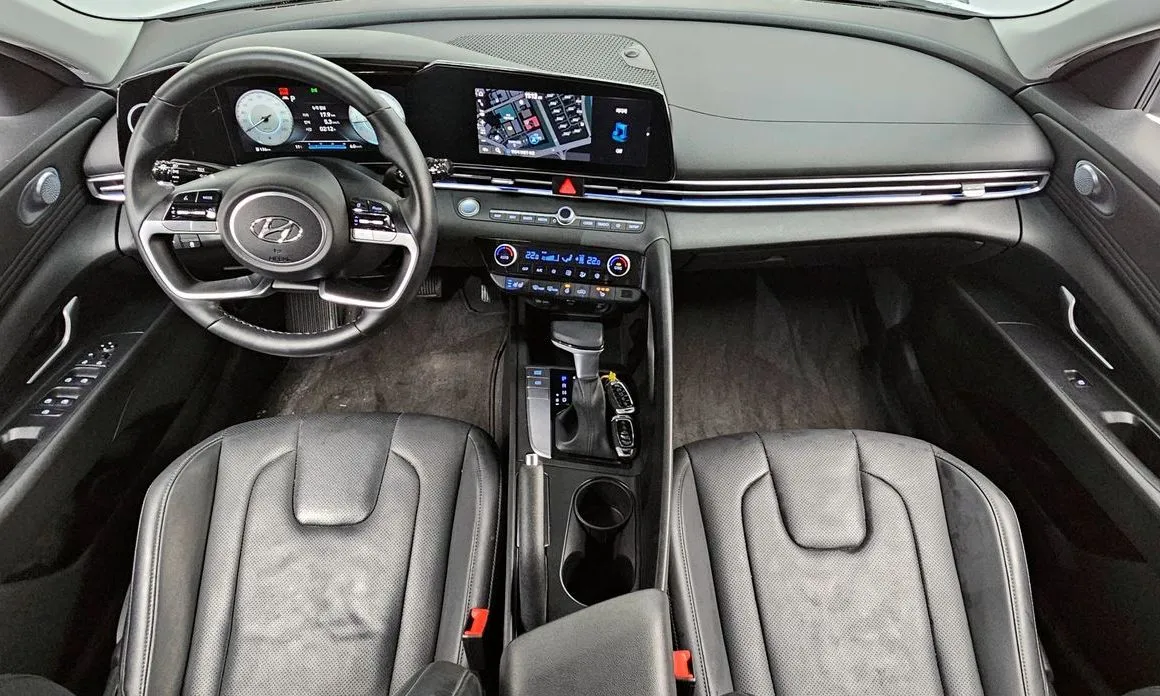Hyundai AVANTE — фото 9